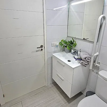 Torres Del Sol Luxury Americas Apartment